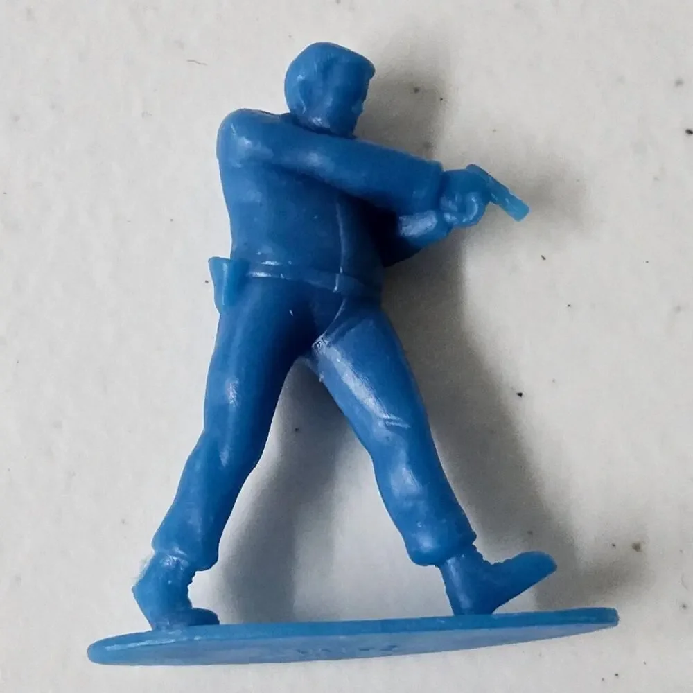 Vintage Blue plastic Figure Police Officer‎ Man Solider With Pistol